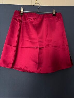 zeagoo Satin Mini Skirt in Fuchsia